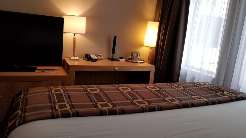 Hotel Ihotel & Conference Centre Red Deer