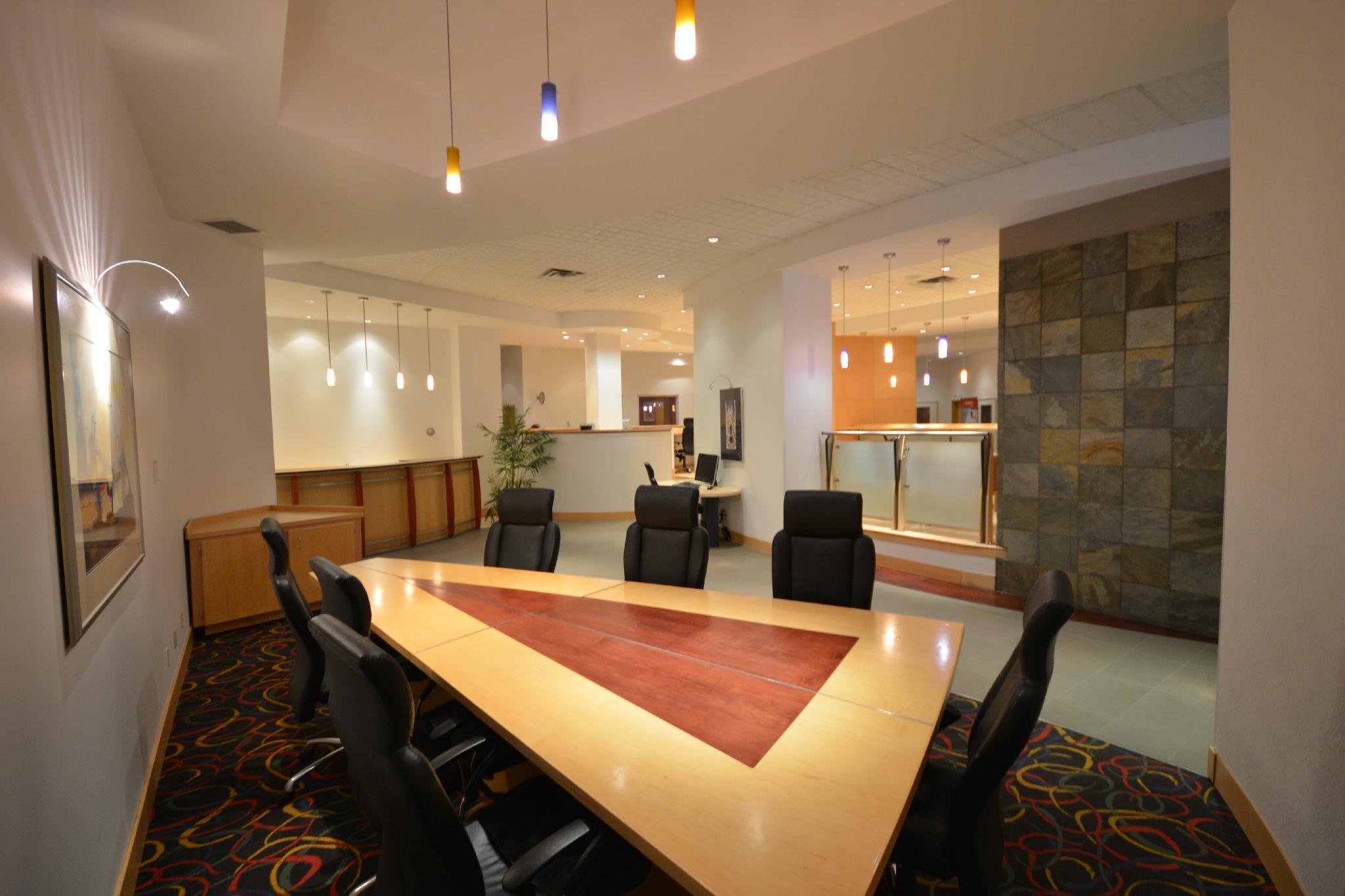 Hotel Ihotel & Conference Centre